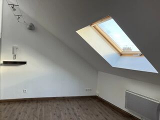  Appartement à louer 3 pièces 44 m²