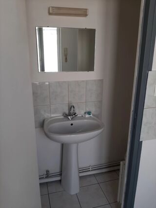  Appartement à louer 1 pièce 13 m²