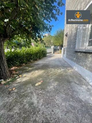  Maison à vendre 8 pièces 229 m²