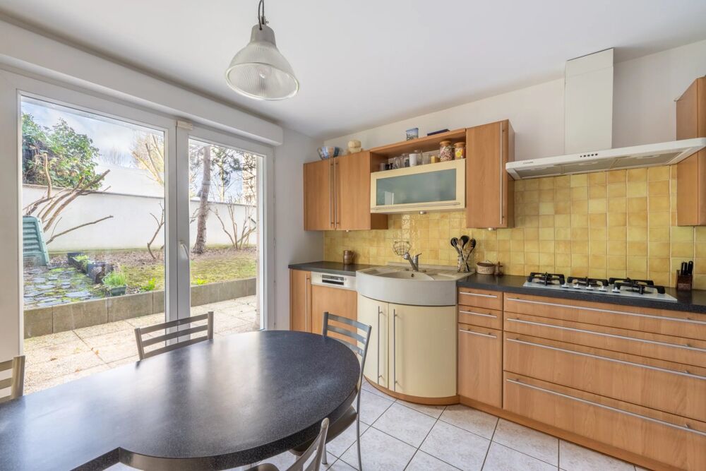 � vendre  Appartement Courbevoie (92400)