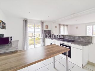  Maison � vendre 9 pi�ces 185 m�