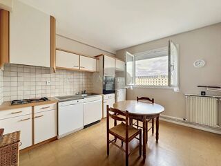  Appartement � vendre 3 pi�ces 82 m�