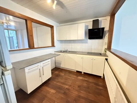  Appartement � louer 5 pi�ces 130 m� Saint-quentin