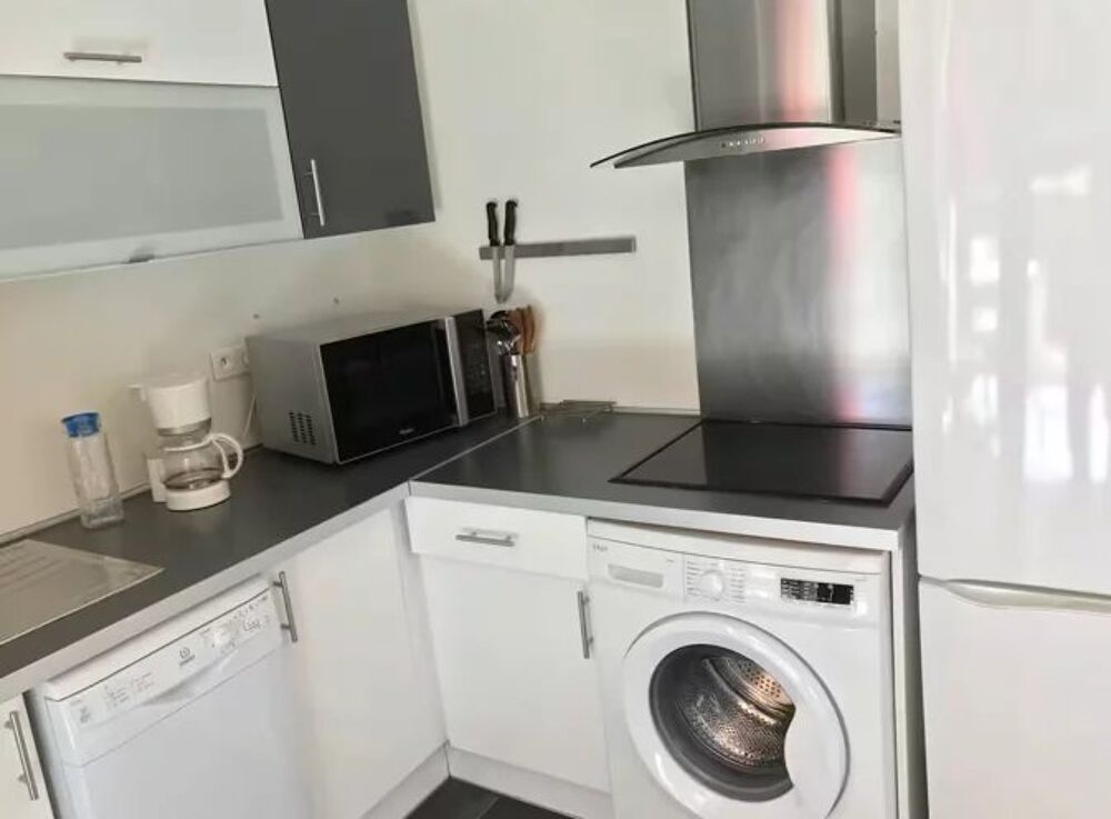 Location Appartement Appartement deux pièces dans belle résidence Juan-les-pins