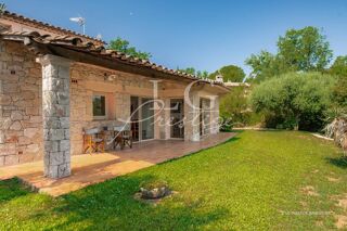  Maison  vendre 6 pices 180 m