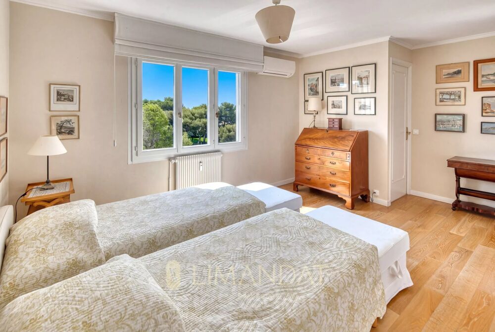 à vendre  Appartement Roquebrune-Cap-Martin (06190)