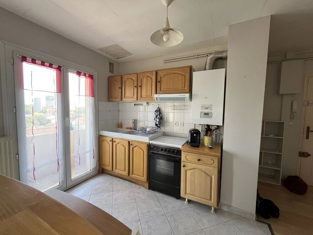 Location Appartement Valence Appartement T3 meublé, balcons, cave et parking Valence