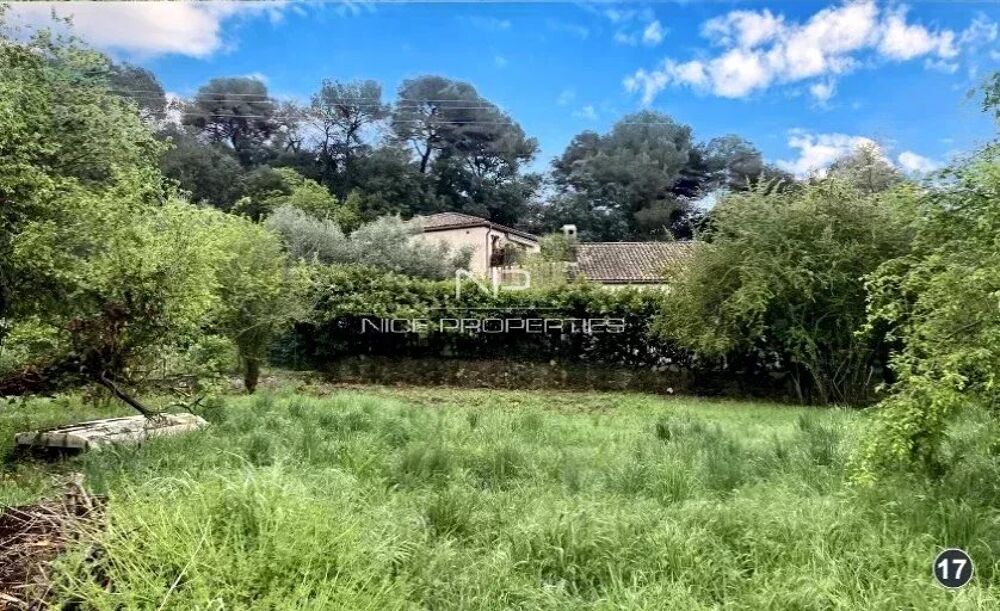 Vente Terrain Terrain a batir de 975m2 avec permis accépté maison de 130m2 Nice