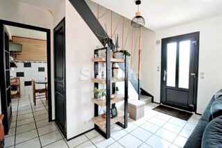  Maison  vendre 5 pices 99 m