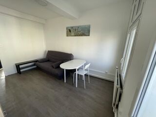  Appartement à louer 1 pièce 17 m²