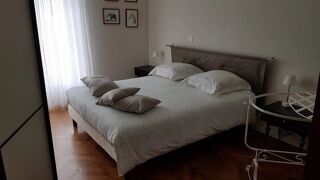  Appartement à louer 3 pièces 65 m²