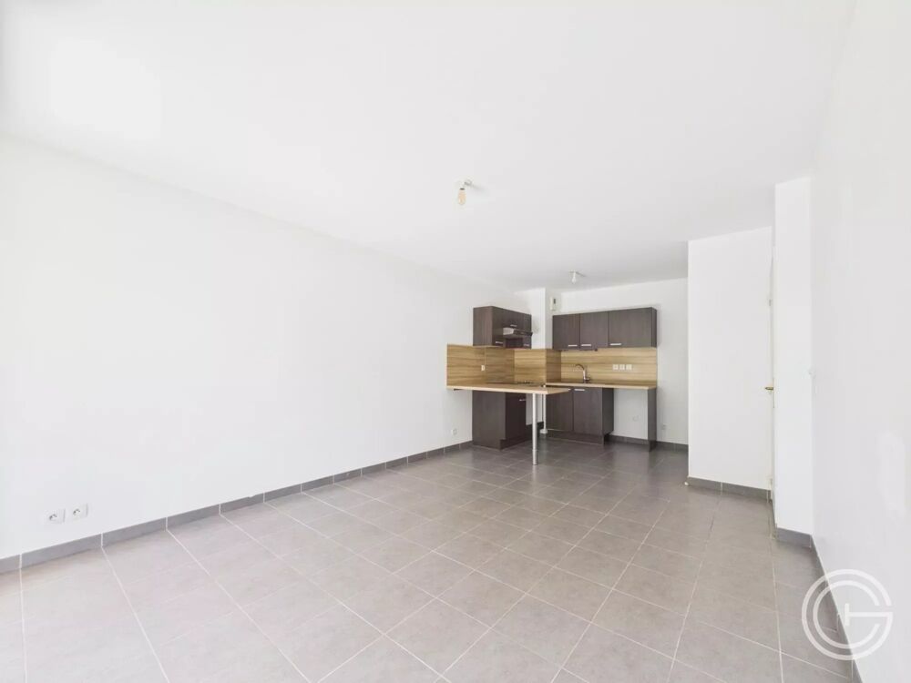 Appartement 2 pièces + Parking - Corniche Fleurie NICE