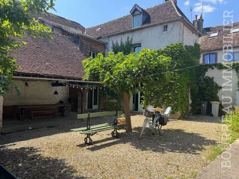   10MN DE JOIGNY Appartement - 6 pice(s) - 125 m