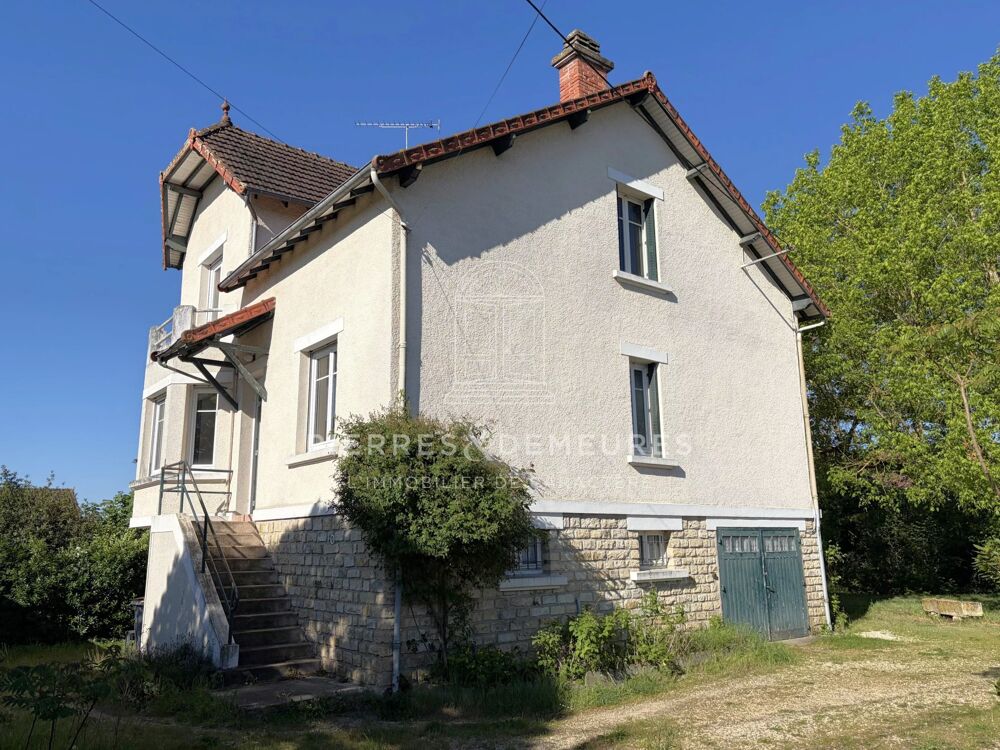 MAISON FAMILIALE LUMINEUSE