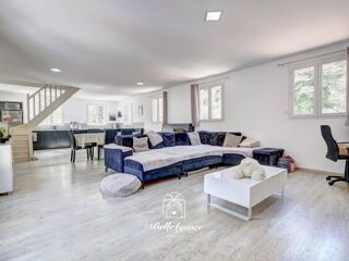  Appartement � vendre 5 pi�ces 163 m�