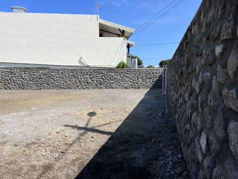  Terrain � louer 1 pi�ce 1490 m� Le port