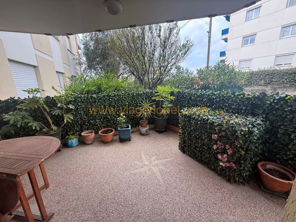 Vente Appartement Réf. 10 135 - VENTE AVEC RESERVE DU DROIT D'USAGE ET D'HABITATIO Saint-laurent-du-var