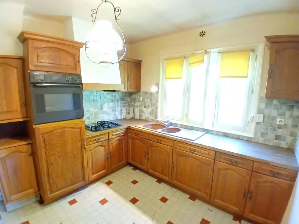 Vente Maison Champagnole – Maison individuelle avec fort potentiel, 4 chambre Champagnole