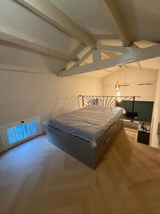  Appartement à louer 2 pièces 33 m²