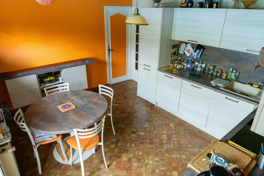 Vierzon Sud - Propriété T.7 - 6 chambres - 195 M²