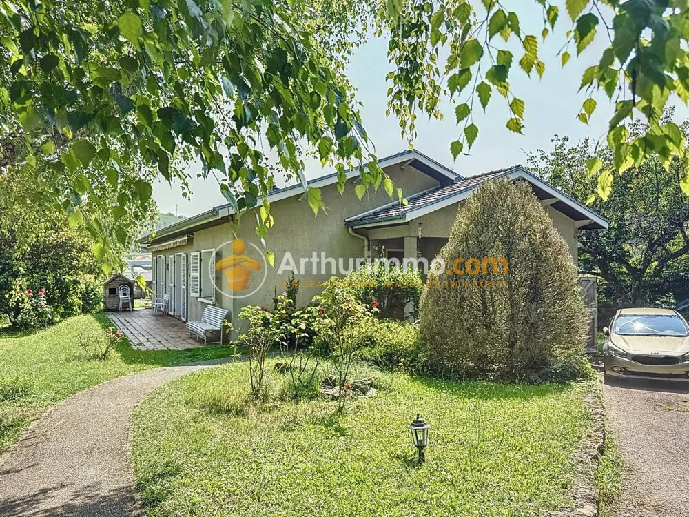 Vente Maison À vendre - Maison avec  jardin arboré de 830 m² – Ruy-Montceau Ruy-montceau