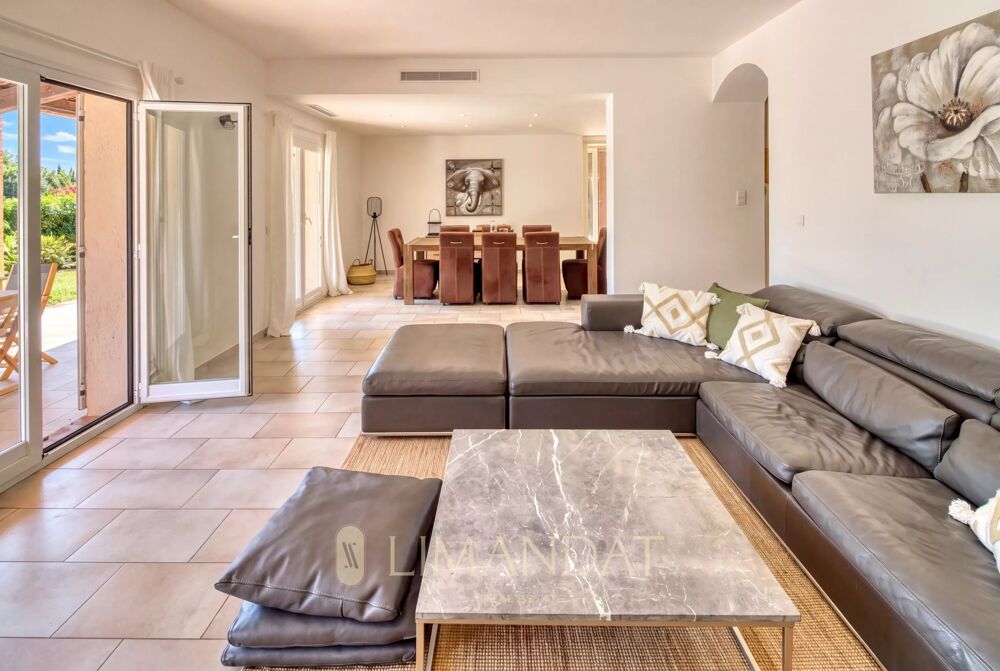 Location Maison Proche Valbonne - Villa 4 Chambres - Piscine Valbonne