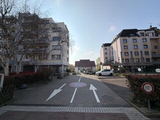  Parking / Garage à vendre 