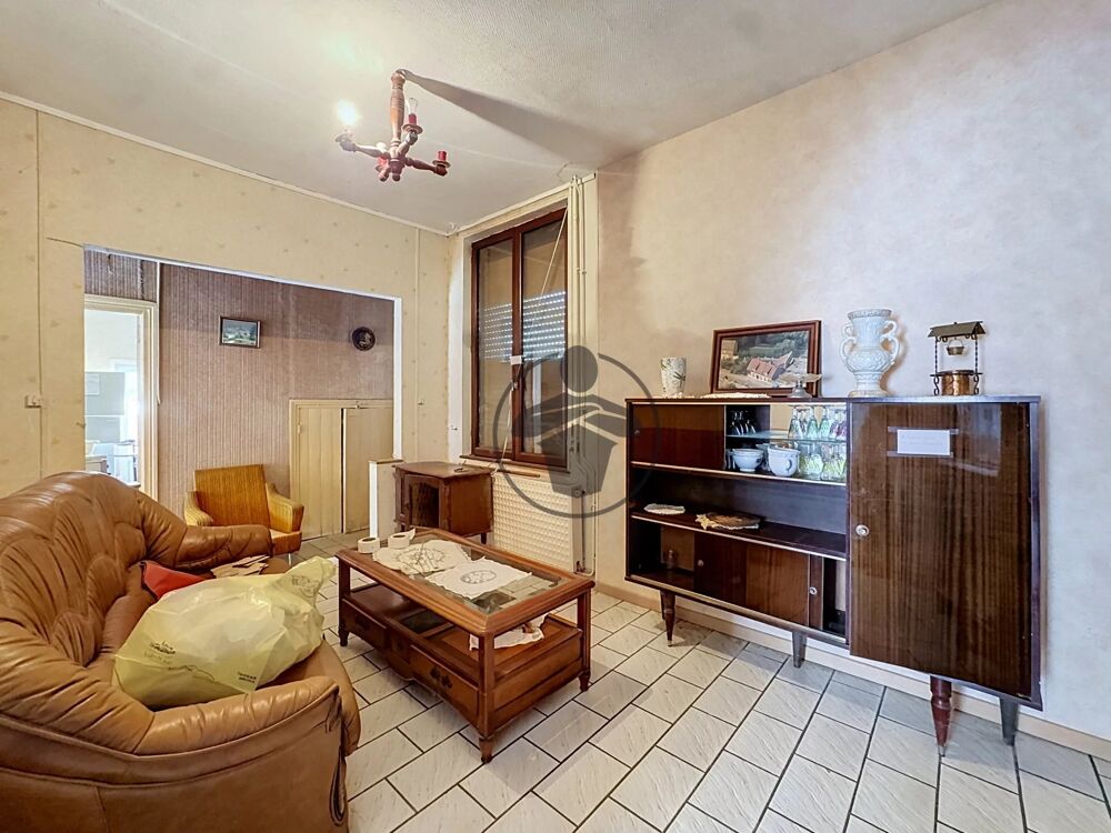 Apartment in Ribemont, Aisne - Plus