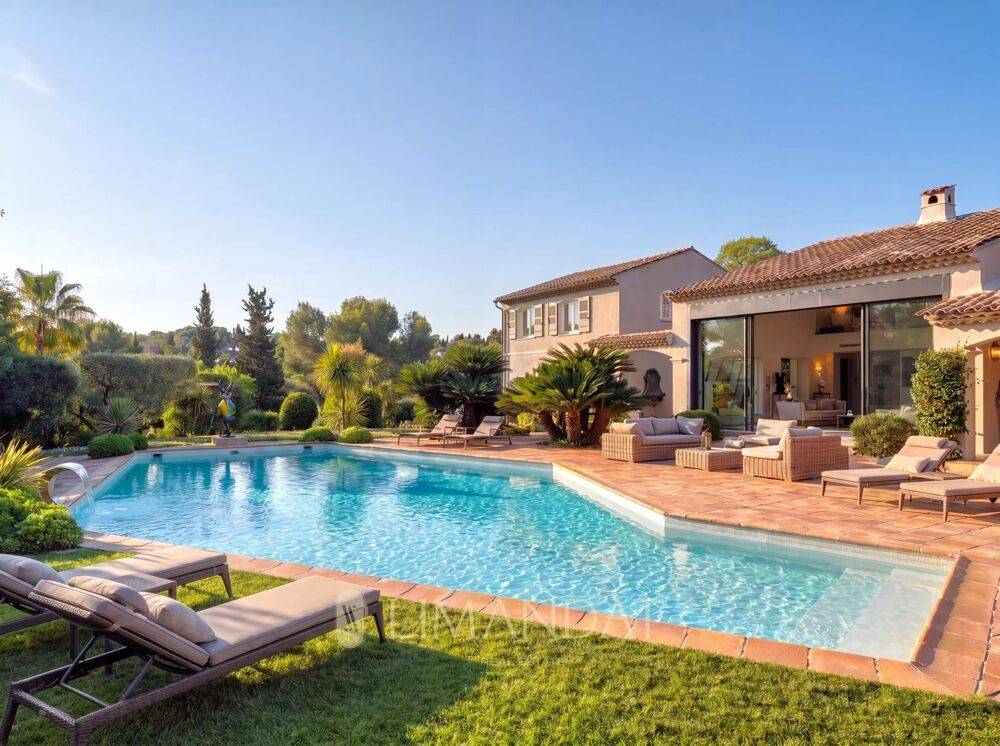 Location longue durée | Mougins  Villa néo-provençale 5 suites,