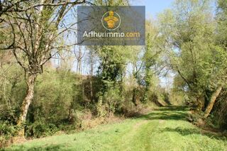  Terrain à vendre 27300 m²