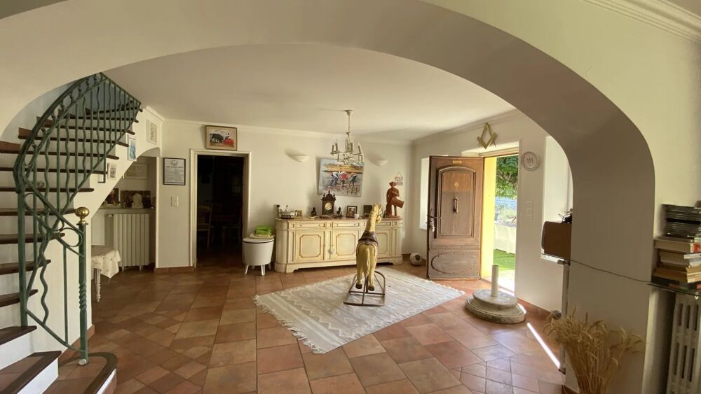 Vente Maison Propriété en parfait état de + de 520m² sur 1,1 hectare de terra Andon