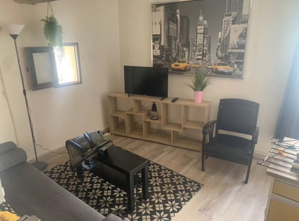 Appartement T1 quartier roquette