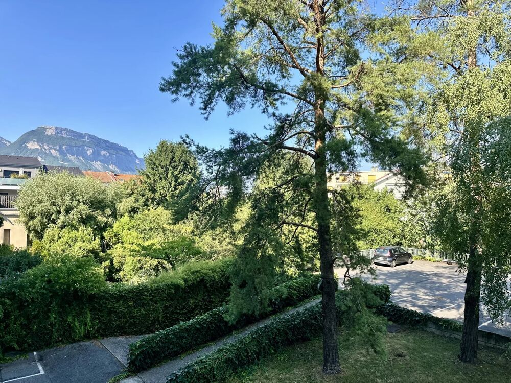 Appartement de charme avec vue sur la Bastille  Quai Créqui à G