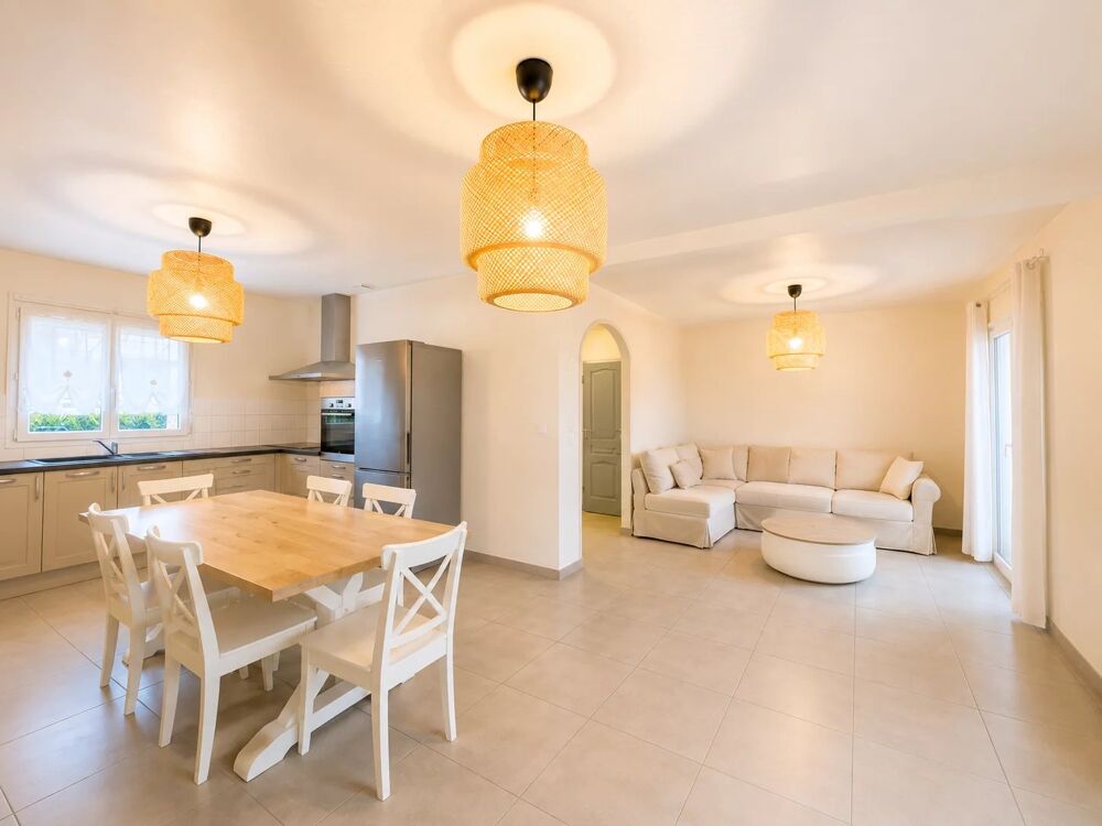 LE CANNET-DES-MAURES  Maison 3 chambres avec jardin, terrasse e