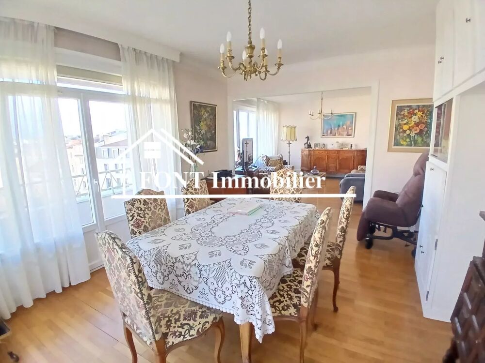 SAINT-CHAMOND, CENTRE, GRAND APPARTEMENT 2 / 3 CHAMBRES