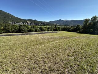  Terrain � vendre 1204 m�