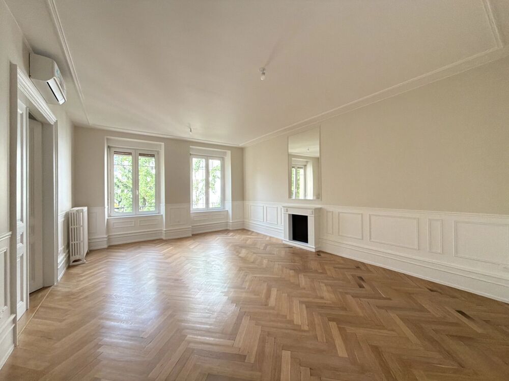 Orangerie, appartement 6 pièces de 169 m2 avec terrasse