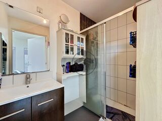  Immeuble à vendre 5 pièces 105 m²