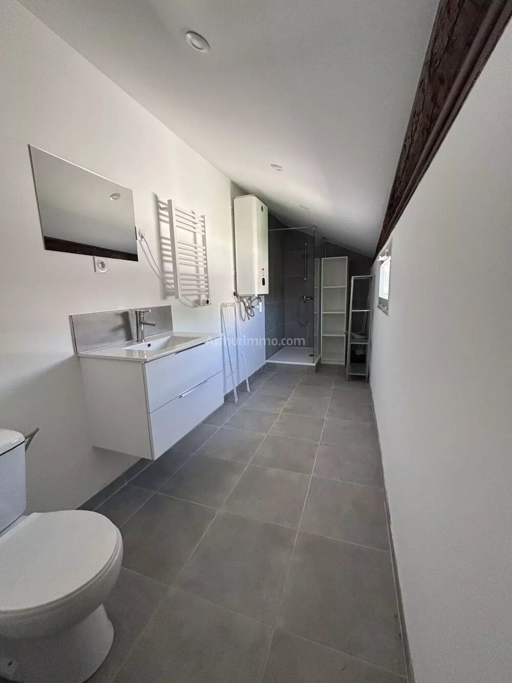 Location Appartement Chambre Meublé en centre ville Aubagne