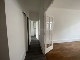  Appartement à louer 2 pièces 45 m²