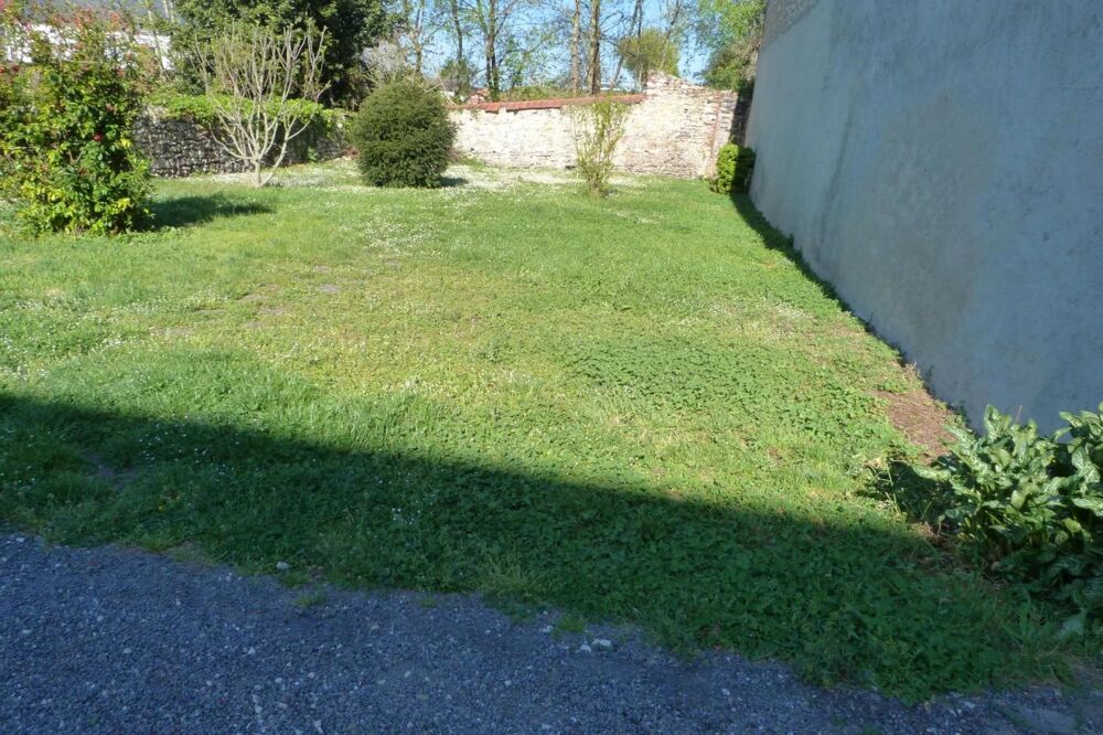 Location Appartement Vierzon centre-ville : Appartement T.2 - Meubl�, 1 chambre. Vierzon