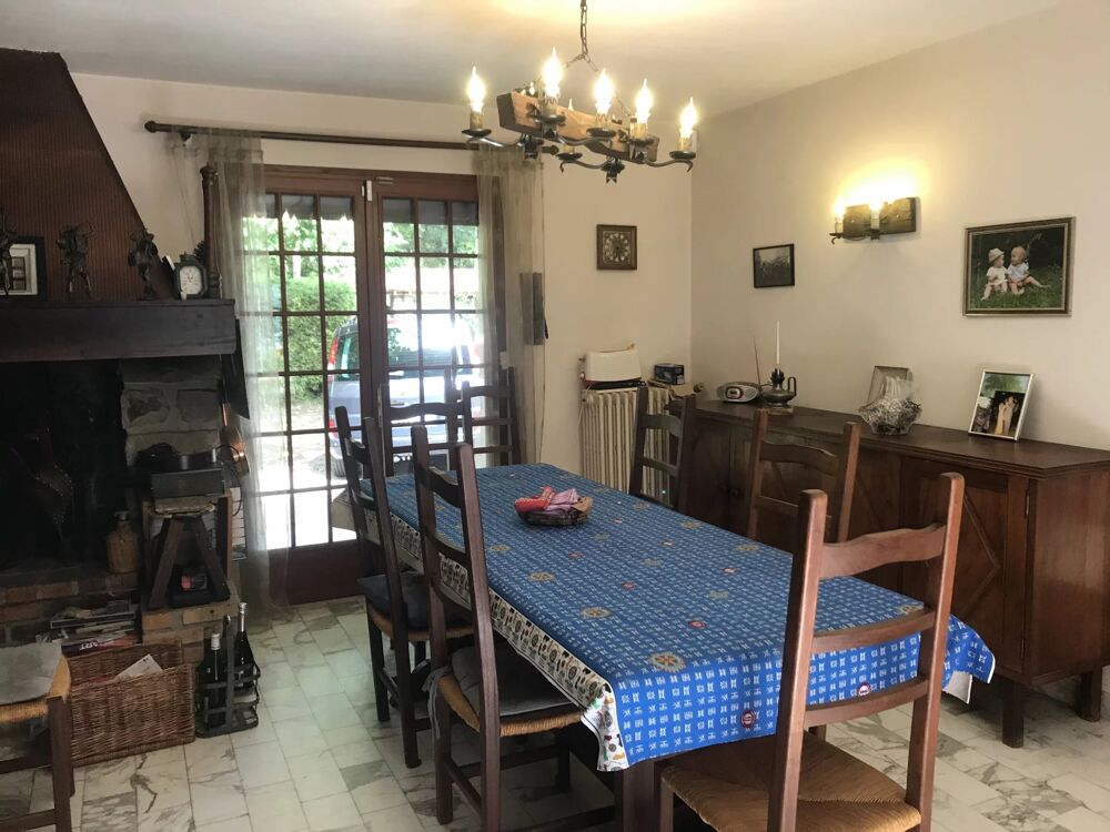 à vendre  Villa Noisy-sur-École (77123)