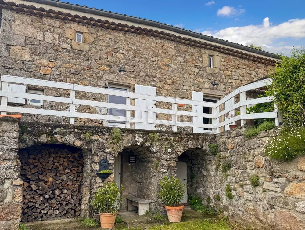 Vente Maison Maison du 19me de 132 m2 Saint-apollinaire-de-rias