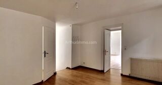  Appartement à louer 4 pièces 80 m²