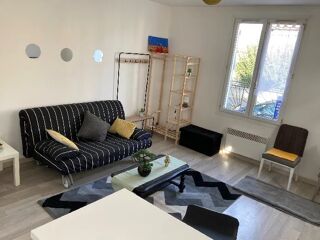  Appartement à louer 1 pièce 28 m²
