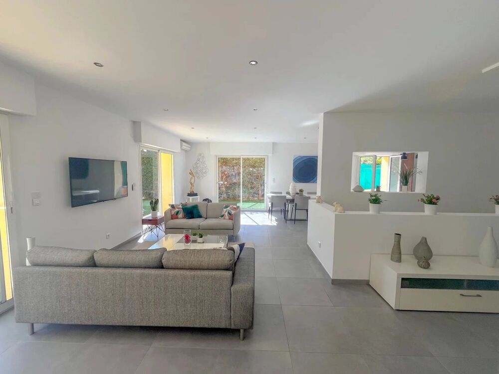 Vente Maison Ponteil – Villa rénovée avec piscine à quelques pas des plages e Antibes