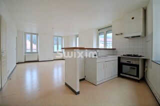  Immeuble à vendre 15 + pièces 326 m²