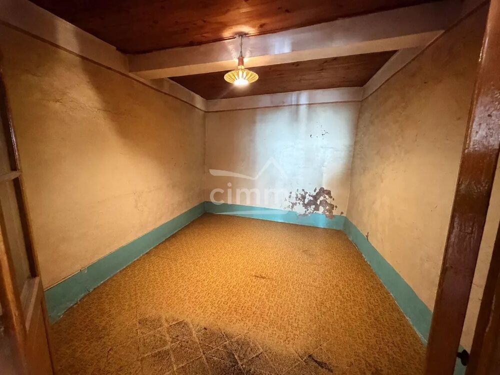 Vente Maison maison de village T3  A RENOVER Volonne
