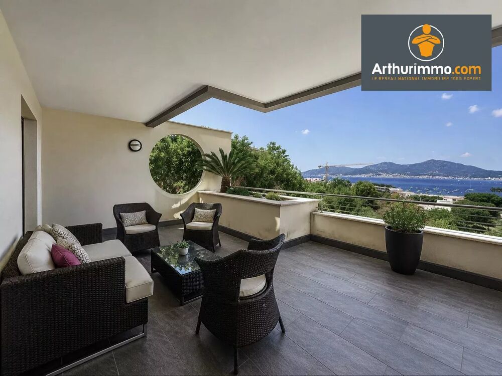Appartement vue mer au coeur de Porticcio