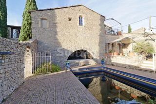  Maison � vendre 15 + pi�ces 656 m�